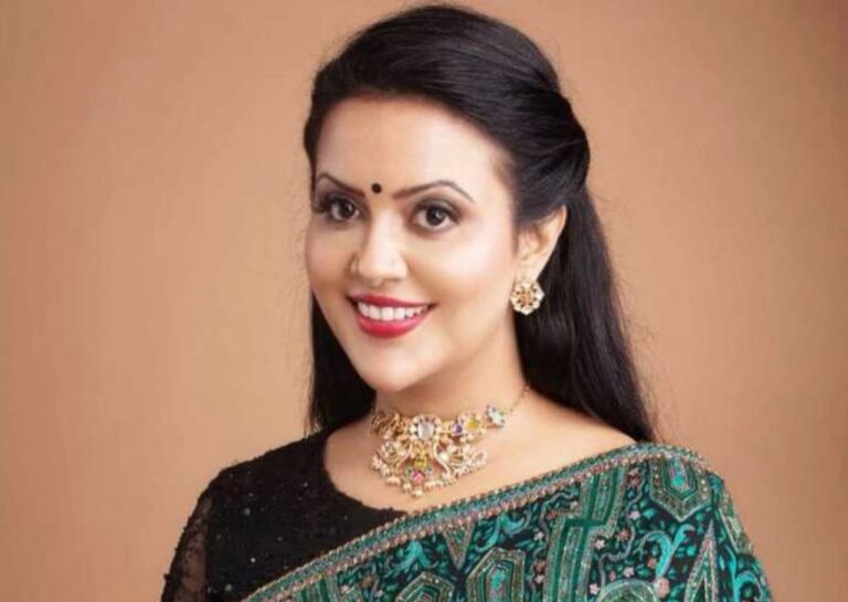 Amruta Fadnavis